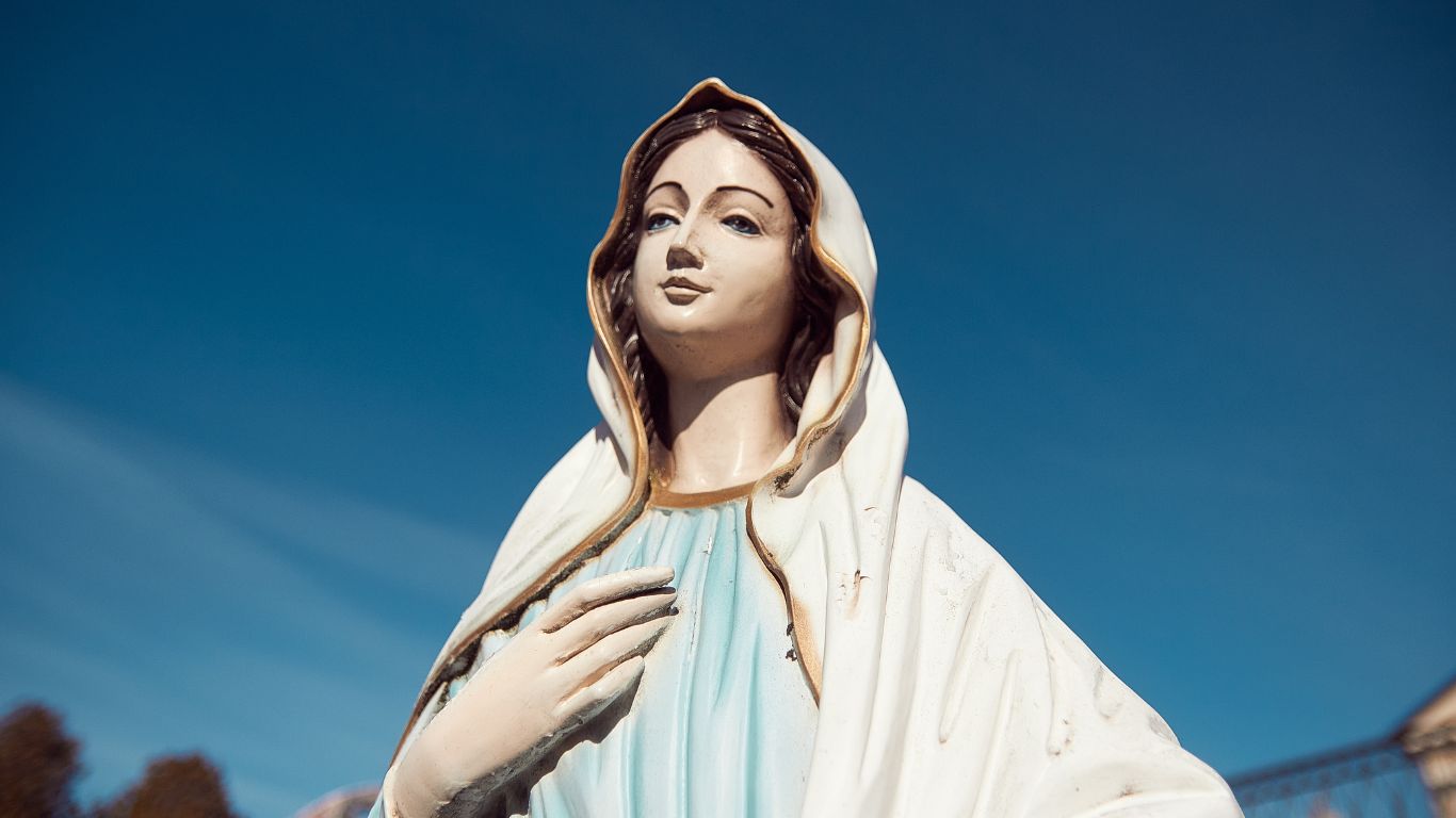 30 Day Novena to The Virgin Mary - Holy Land Prayer